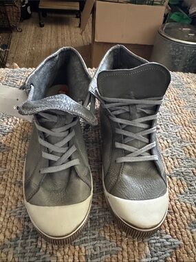 Softinos Genuine Leather Sneakers Size EUR 41 US 10 Made in Portugal